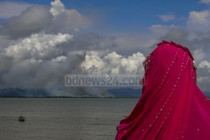 সেখানে আগুন দিয়ে ঘরবাড়ি পুড়িয়ে দেওয়া হচ্ছে, মেয়েদের উপর পাশবিক অত্যাচার করা হচ্ছে 