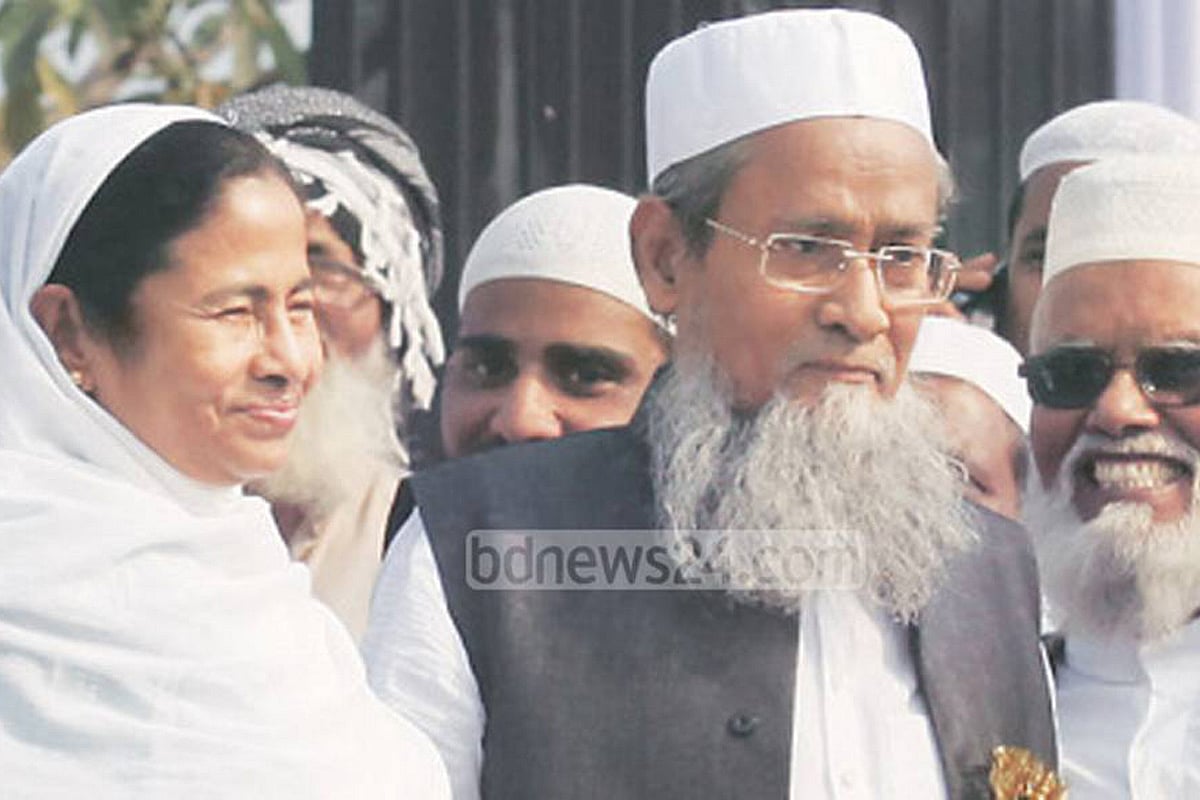 সাম্প্রদায়িক শক্তি এবং অতি বামদের সঙ্গে সখ্যতাই মমতার সাফল্যের চাবিকাঠি