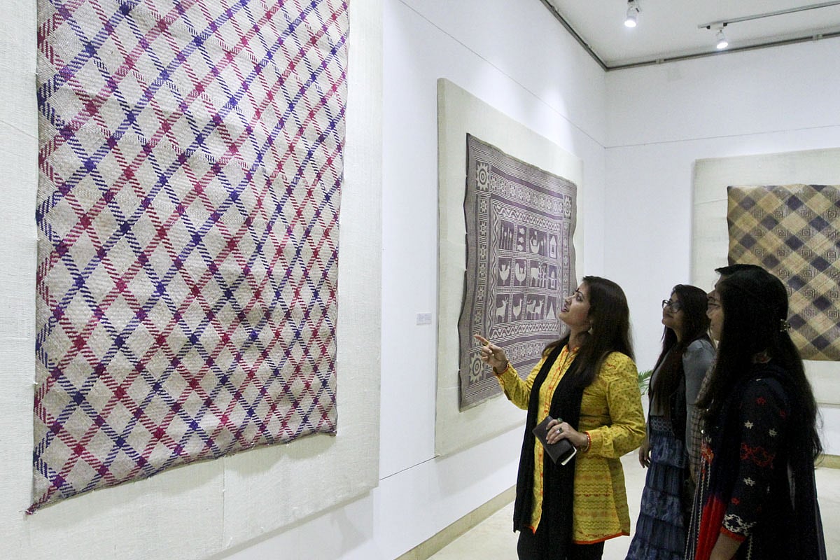শীতল পাটি দেখতে চাইনা জাদুঘরে!