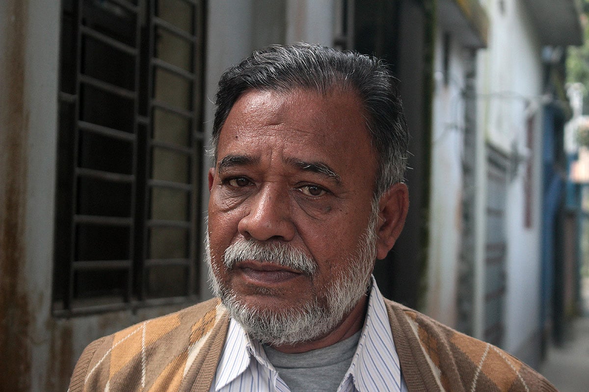 কষ্টের সময়টাকে মুছে দিছে শেখের মাইয়া