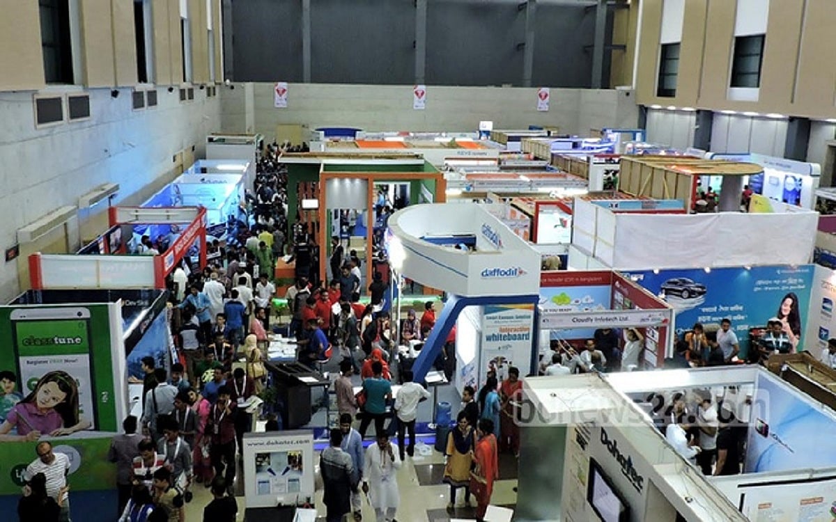 তথ্যপ্রযুক্তি খাতে রপ্তানি আয় বৃদ্ধি ও যোগাযোগ দক্ষতার প্রয়োজনীয়তা