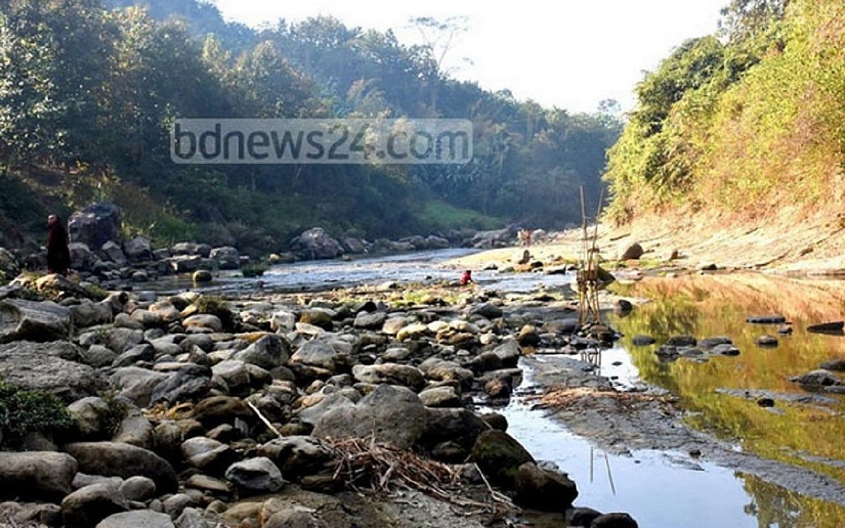 পার্বত্য চট্টগ্রাম, আদিবাসী আন্দোলন এবং এম এন লারমা: নিজস্ব অভিজ্ঞতার বয়ান