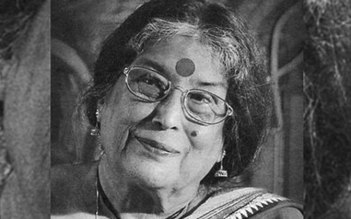 নবনীতা দেবসেন: অগ্নি আর পদ্মের বজ্র সম্মিলন