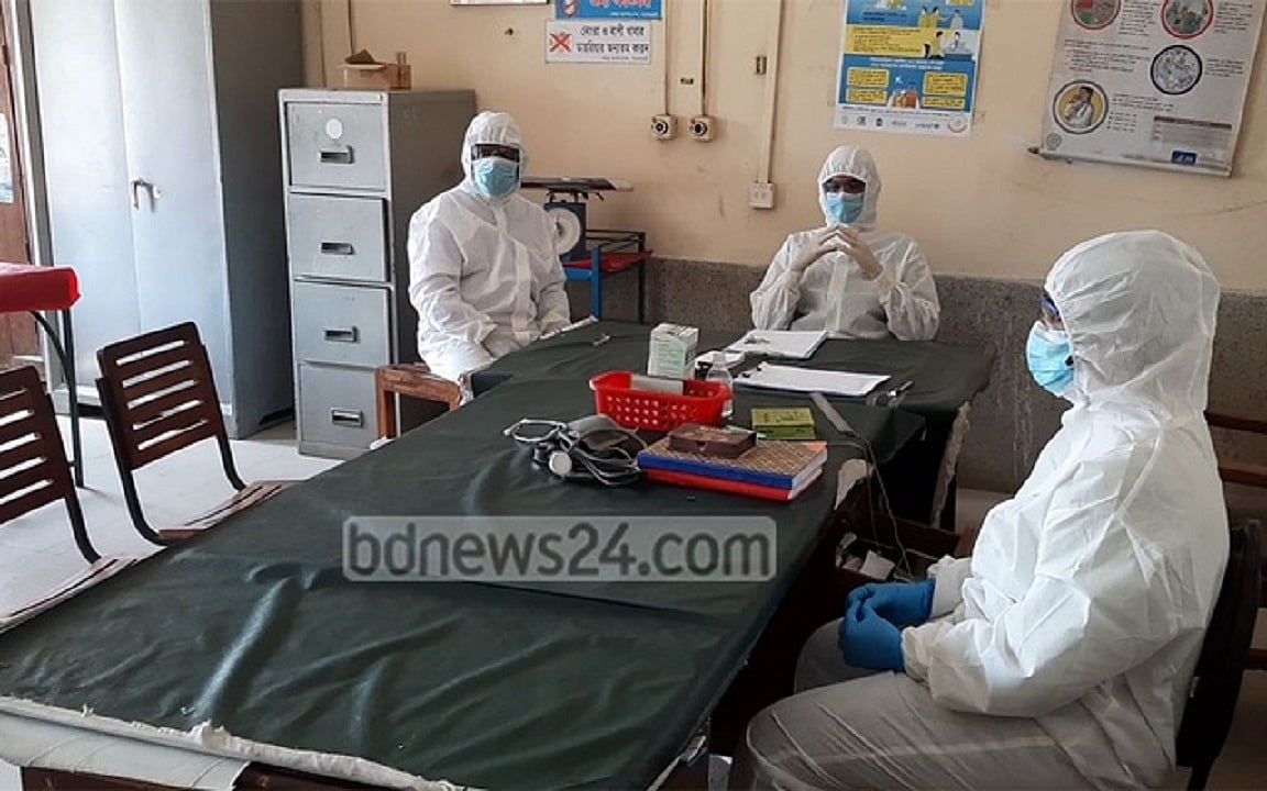 করোনাভাইরাস: চিকিৎসকদের নেতৃত্বে আনতে হবে