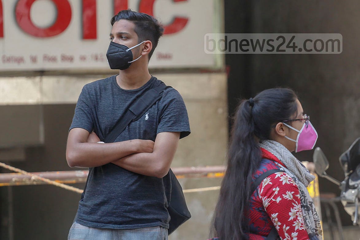 গুজবে ‘করোনাভাইরাস’