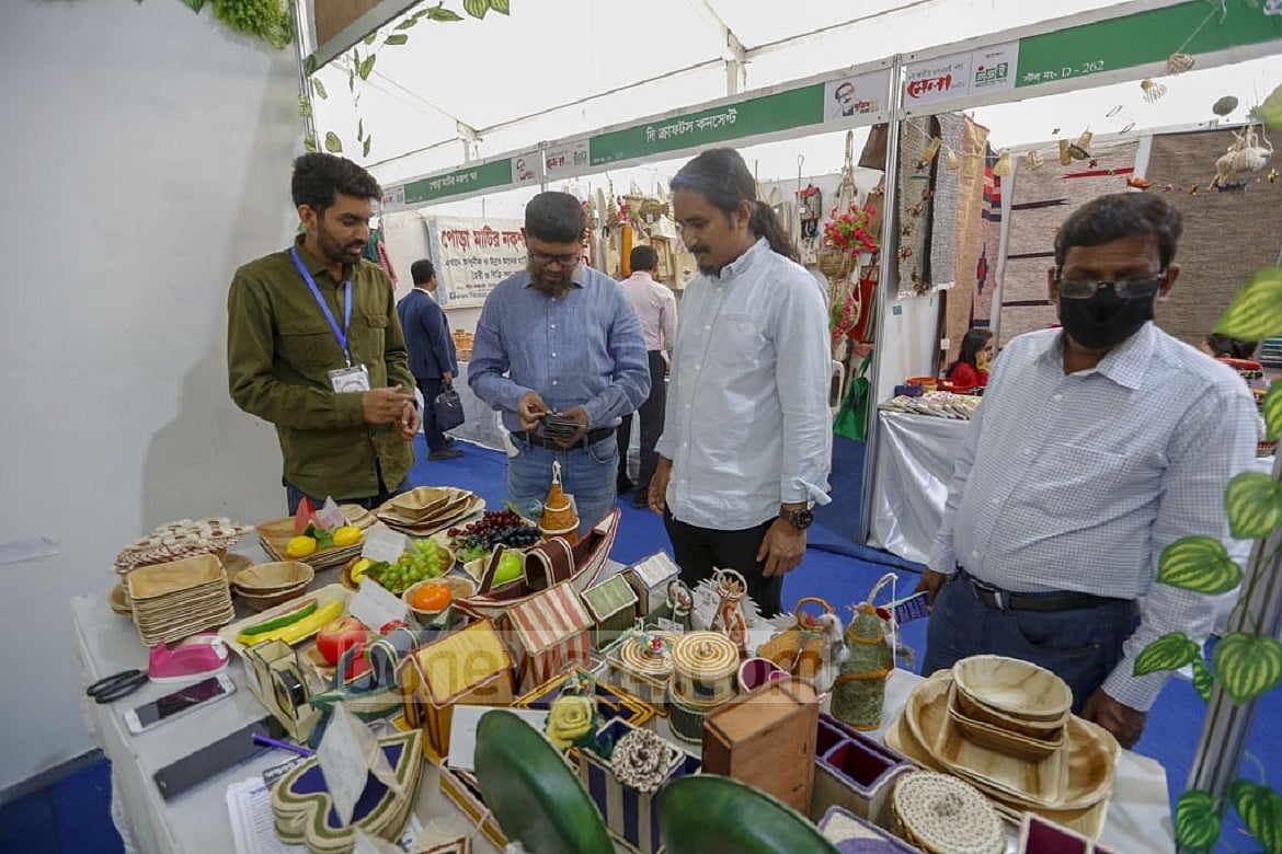 করোনাভাইরাস: আসন্ন মন্দা থেকে ক্ষুদ্র ও মাঝারি শিল্প বাঁচান