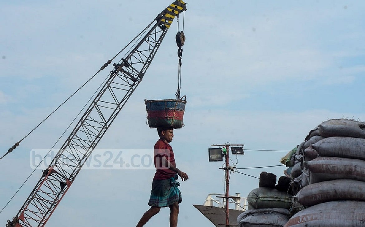 আসুন, আমরা ভয় না পাই