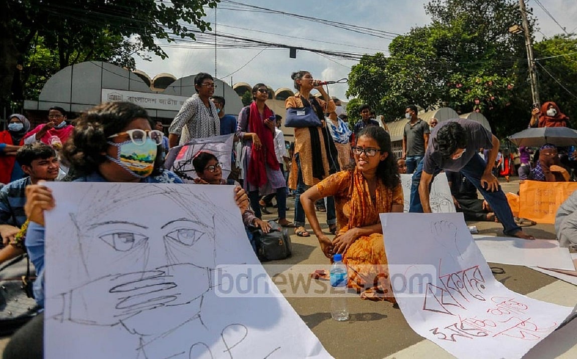 ধর্ষণের ভয়াবহ সংস্কৃতি