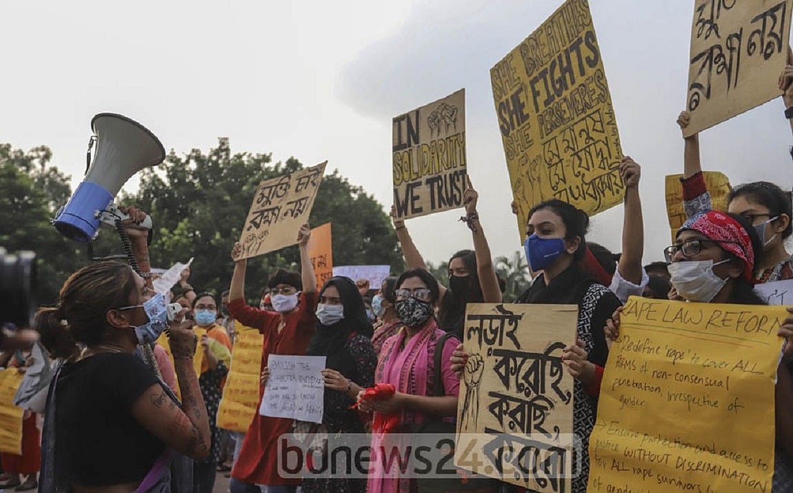 ধর্ষণ যে করে, ধর্ষণ যে সহে…