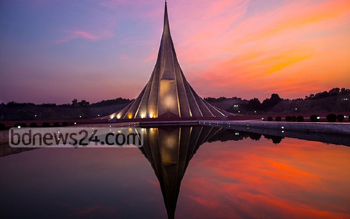 বাঙালির গৌরবের ৫০ বছর: আত্মতৃপ্তির সুযোগ নেই
