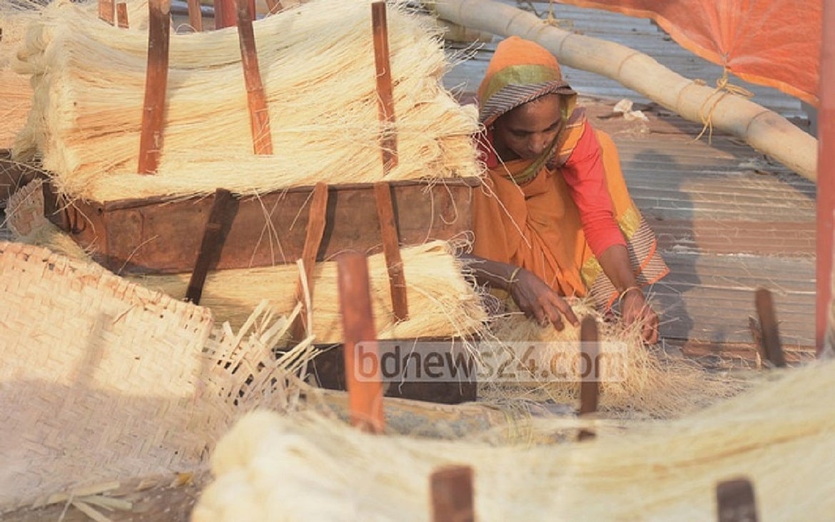ঈদ উৎসব: পিতলের সেমাইকল ও সুষম সৌন্দর্য