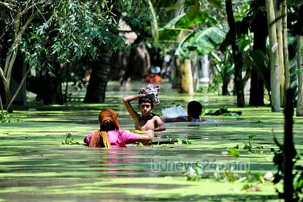 বাংলাদেশে গড়ে বার্ষিক এক-পঞ্চমাংশ ভূমি বন্যায় তলিয়ে যাচ্ছে বাংলাদেশে গড়ে বার্ষিক এক-পঞ্চমাংশ ভূমি বন্যায় তলিয়ে যাচ্ছে
