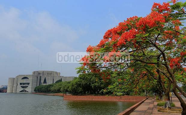 উচ্চ আদালতের বিচারপতিদের অভিশংসন বা অপসারণের ক্ষমতা জাতীয় সংসদের হাতে ফিরে যাচ্ছে 