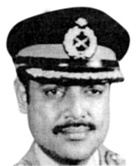 অভ্যুত্থানের প্রধান ব্যক্তি খালেদ মোশাররফ দেশের মানুষের উদ্দেশ্যে রেডিও-টেলিভিশনের মাধ্যমে কোনো বক্তব্য রাখেননি 
