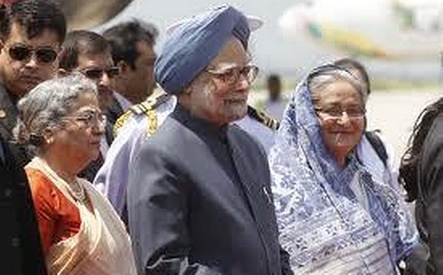 ভারতের তদানীন্তন প্রধানমন্ত্রী মনমোহন সিংয়ের সফরের প্রাক্কালে সবাই আশায় বুক বেঁধেছিল 