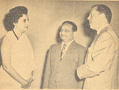 কোঠারি ও অ্যাটেনবরো সম্মতি আদায় করেন ইন্দিরা গান্ধীর (সৌজন্য: Gujarati world) 