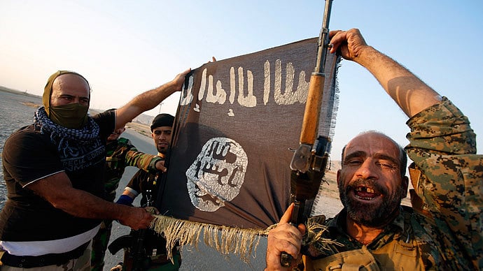 ISIS offers teenage girls cash to travel to Syria, marry jihadist fighters. Reuters / Youssef Boudlal 