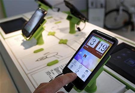 Global smartphone brands face mass extinction