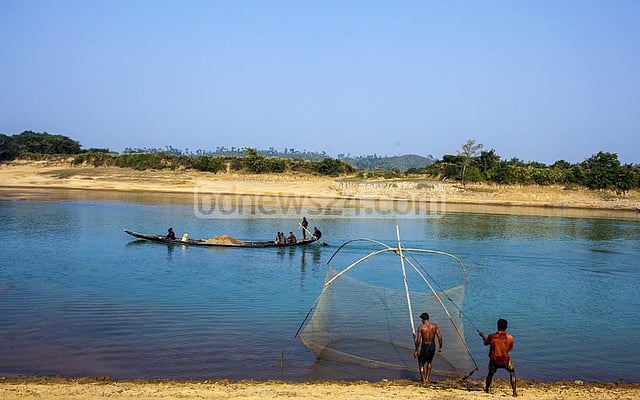 মৌলভীবাজার জেলায় নদী কয়টি?