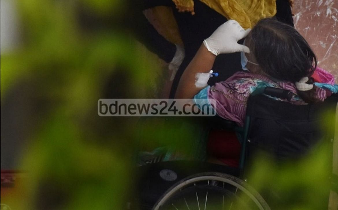 করোনার অভিঘাত: আমরা কি সুস্থ আছি?
