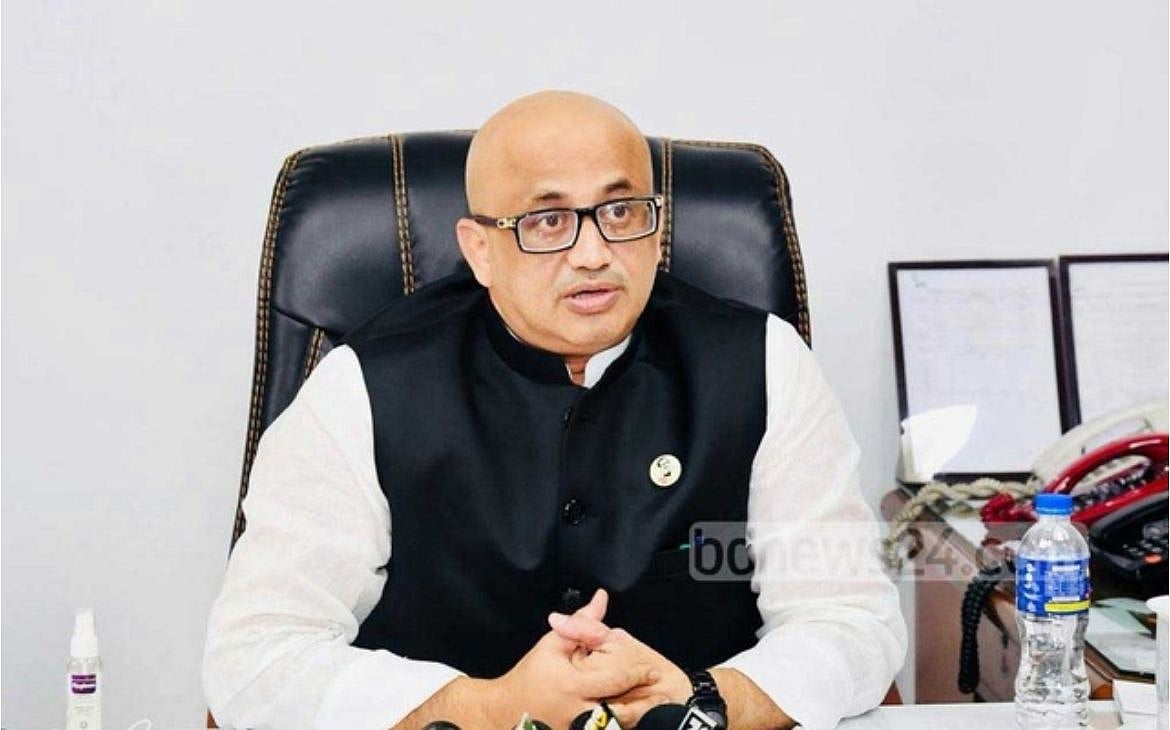 সংস্কৃতিহীন সমাজের বর্বর মুখচ্ছবি