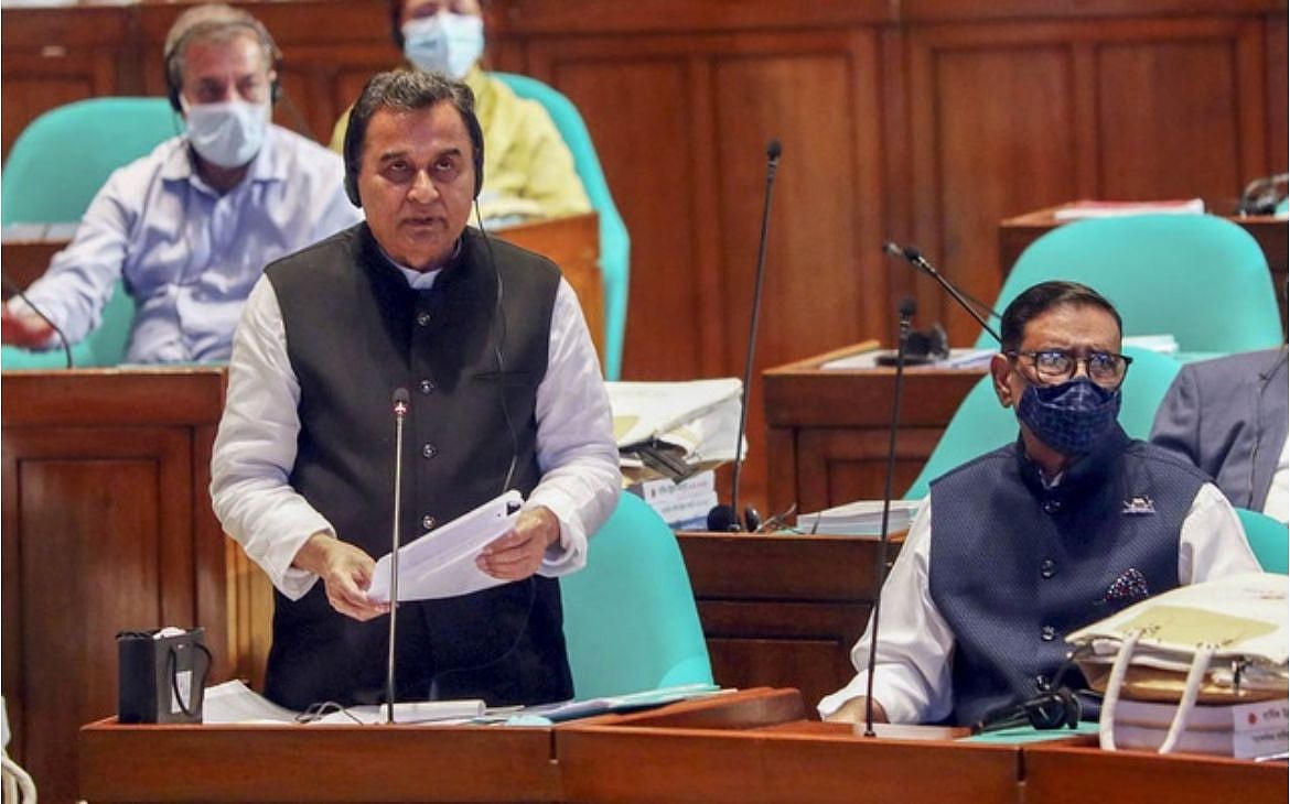 জাতীয় সংসদে ২০২২-২৩ অর্থবছরের বাজেট উপস্থাপন করেন অর্থমন্ত্রী আ হ ম মুস্তাফা কামাল। ফাইল ছবি 