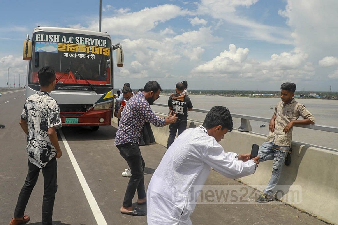 ‘মেন্টাল ফ্লস’ দরকার অনাচার দূর করতে
