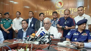 ‘প্রধানমন্ত্রী চাইলে’ পদত্যাগ করবেন স্বরাষ্ট্রমন্ত্রী