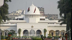 সাড়ে ৩৩ বছরে কতজনের দণ্ড মওকুফ, তালিকা পেতে আইনি নোটিস