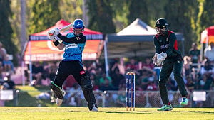 ফাইনালে অ্যাডিলেইড স্ট্রাইকার্সের সঙ্গে পারল না বাংলাদেশ এইচপি