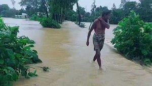 চট্টগ্রামে ৩ উপজেলায় কয়েক লাখ মানুষ পানিবন্দি