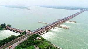 যৌথ বৈঠক ও ফারাক্কা পরিদর্শনে ভারতে যাচ্ছে বাংলাদেশ প্রতিনিধিদল