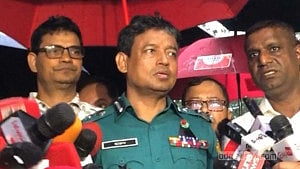 বদলিকে ‘সুযোগ’ হিসেবে দেখছেন হারুন