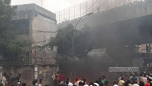 থানার নিরাপত্তা ও ঢাকার ট্রাফিক নিয়ন্ত্রণের দায়িত্বে আনসার