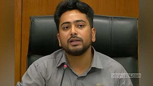 স্বাধীনতায় মুজিবের অবদান ‘স্বীকার’ করেন নাহিদ, ‘জাতির পিতা’ মানেন না