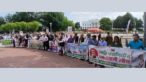 হাসিনাকে ‘দেশত্যাগে বাধ্য করা’ হয়েছে, দাবি যুক্তরাষ্ট্র আ.লীগের
