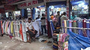 নরসিংদীর বস্ত্রশিল্পে স্থবিরতা, নানা সংকট