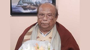 Ex-minister Ramesh Chandra Sen dies