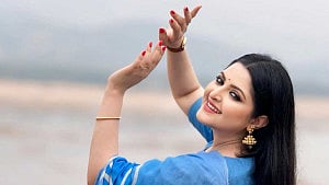 পরীমনির ‘রঙিলা কিতাব’ আসবে ‘স্বাভাবিক’ সময়ে