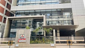 Top 20 loan defaulters named in parliament