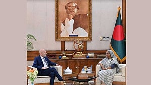 শিক্ষার্থীদের ঢাল বানিয়েছে জামায়াত-শিবির: প্রধানমন্ত্রী