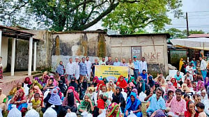 সিলেটে বন্যার্তদের পাশে ইউনিলিভার