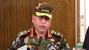 Army chief urges patience over social media criticism