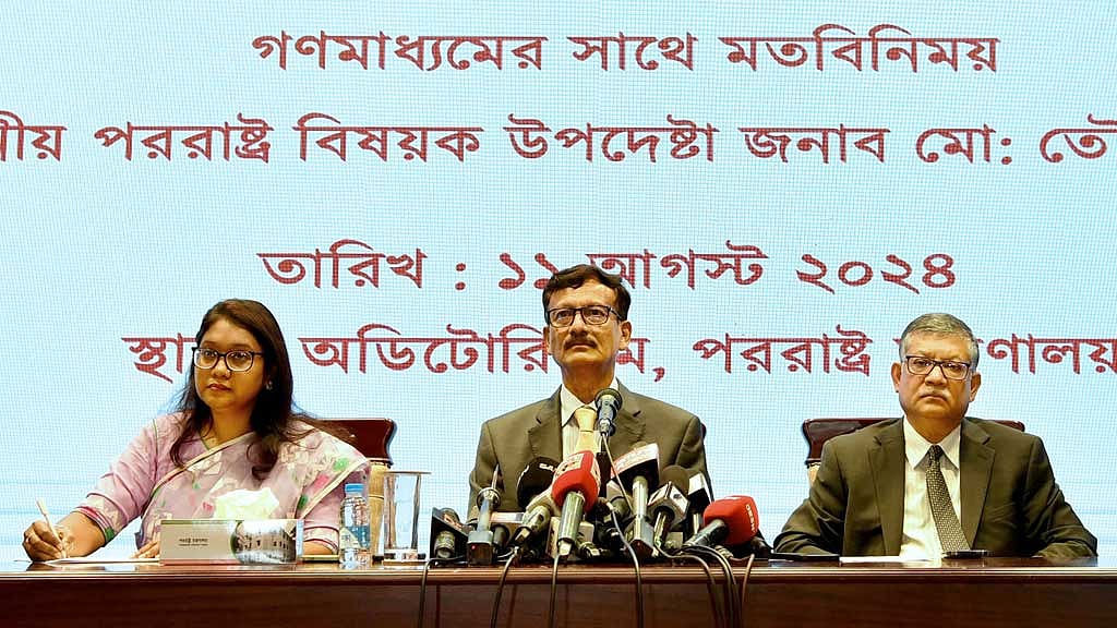 পররাষ্ট্র উপদেষ্টা তৌহিদ হোসেন।
