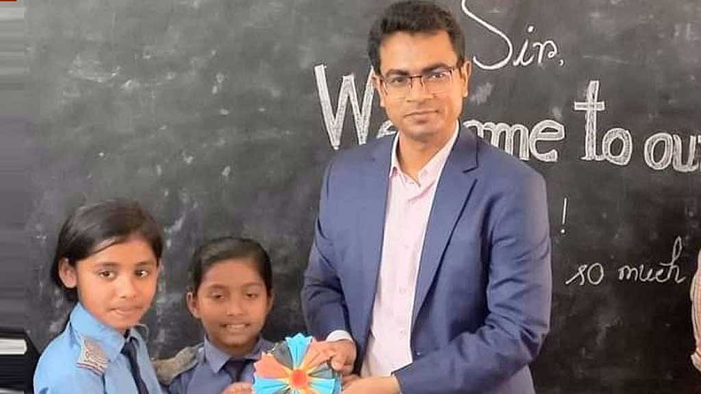 ক্যাপশান: কালিহাতি থেকে সদ্য বদলি করা ইউএনও শাহাদাত হুসেইন।