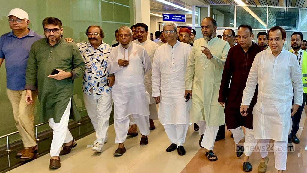 সিলেট সফরে মির্জা ফখরুল ইসলাম আলমগীর।