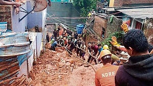ভারতের তামিল নাডুতে ভূমিধসে এক পরিবারের ৭ জন নিহত