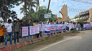 রাঙামাটি পৌর মাঠ উন্মুক্ত রাখার দাবি, স্বেচ্ছাচারিতার অভিযোগ
