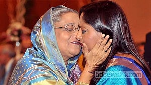 ‘প্লট দুর্নীতি’: হাসিনা ও পুতুলসহ ১৮ জনের বিরুদ্ধে গ্রেপ্তারি পরোয়ানা