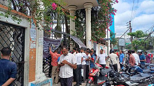 এক মাস পর বিআরটিএ সার্ভার সচল, সেবাদান শুরু